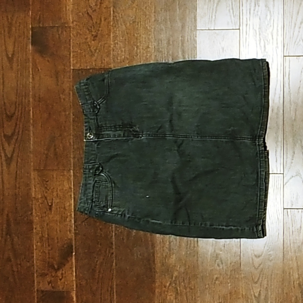 Christopher and Banks black Jean skirt